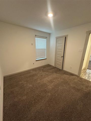 6915 Dell Vista Drive, Rosenberg, TX 77469