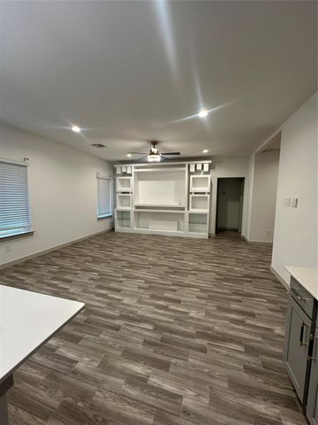 6915 Dell Vista Drive, Rosenberg, TX 77469