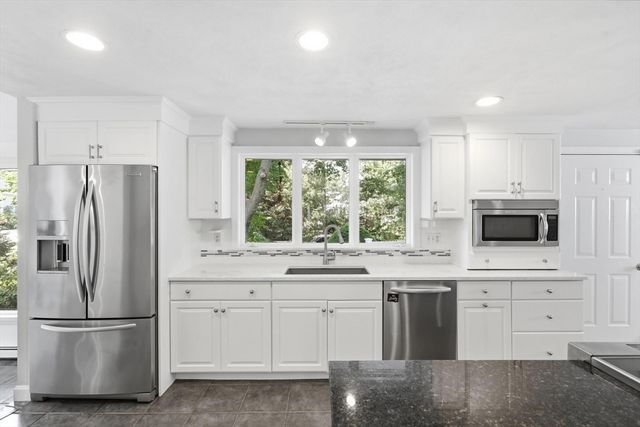 129 Pearl Street, Burlington, MA 01803