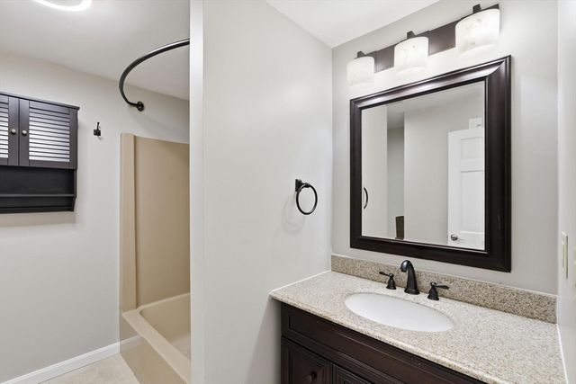 129 Pearl Street, Burlington, MA 01803