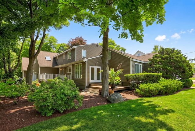 129 Pearl Street, Burlington, MA 01803