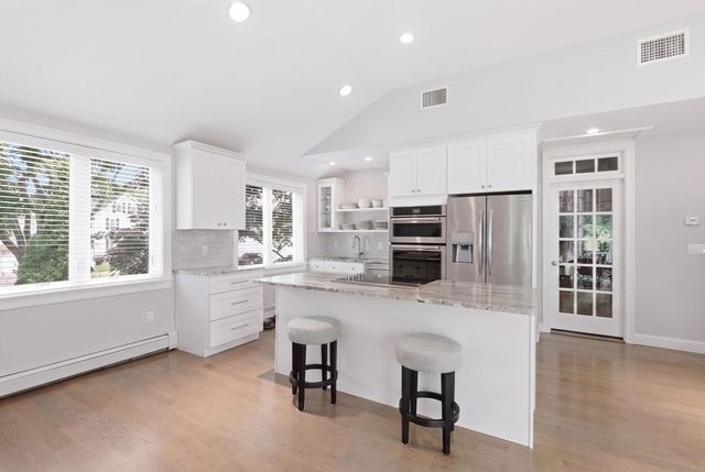 129 Pearl Street, Burlington, MA 01803