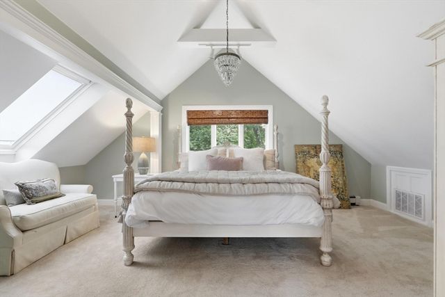129 Pearl Street, Burlington, MA 01803