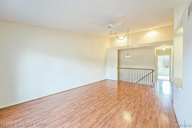 62360 Arlington Circle 2, South Lyon, MI 48178