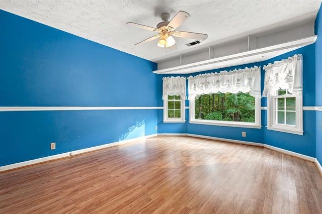 144 Shadow Lake Drive SW, Lilburn, GA 30047