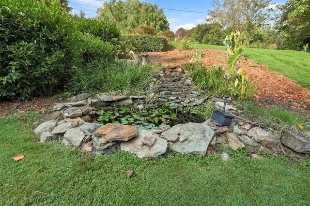144 Shadow Lake Drive SW, Lilburn, GA 30047