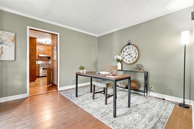 144 Shadow Lake Drive SW, Lilburn, GA 30047