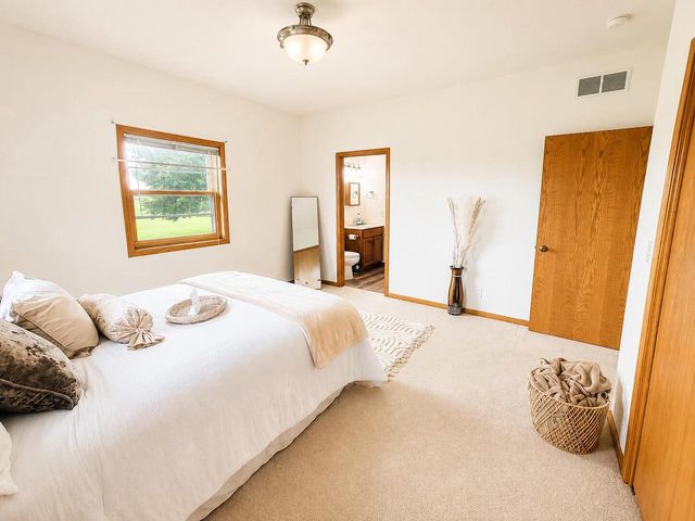 3130 88th AVENUE, Kenosha, WI 53144