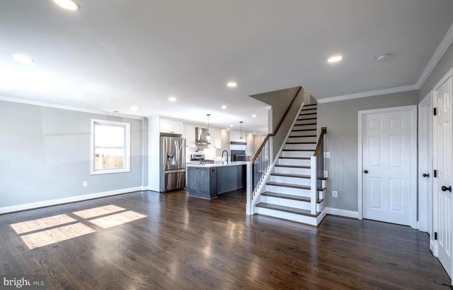 6816 WESTCOTT RD, Falls Church, VA 22042