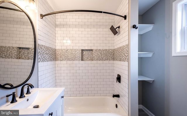 6816 WESTCOTT RD, Falls Church, VA 22042