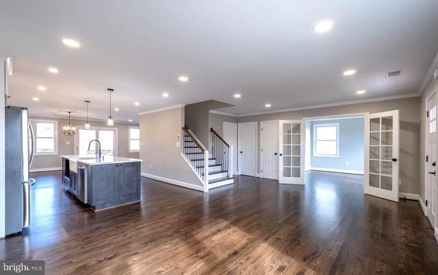 6816 WESTCOTT RD, Falls Church, VA 22042