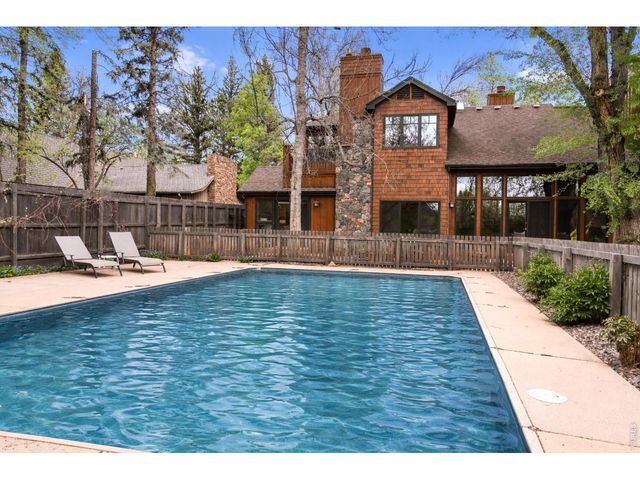 620 Juniper Ave, Boulder, CO 80304