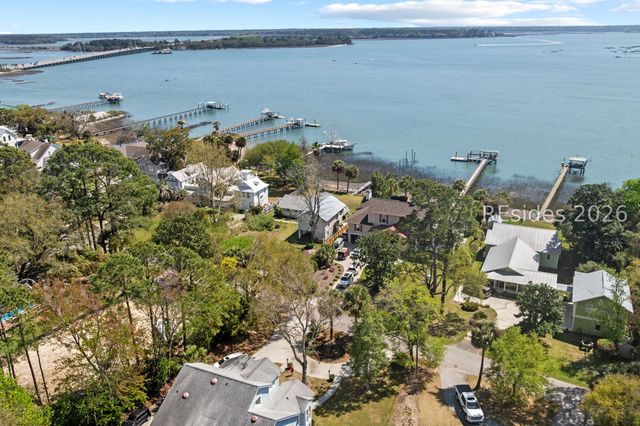 11 Big Oak St, Hilton Head Island, SC 29926