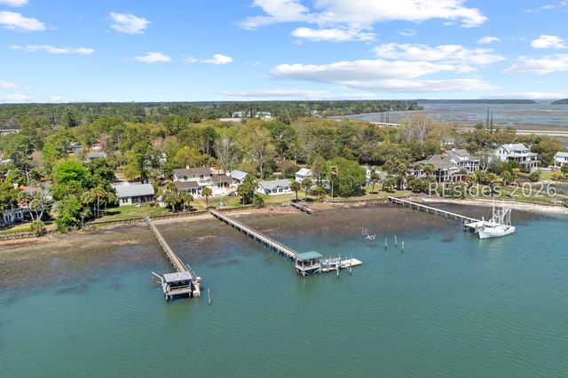11 Big Oak St, Hilton Head Island, SC 29926