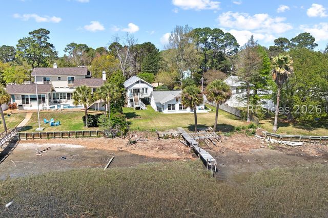 11 Big Oak St, Hilton Head Island, SC 29926