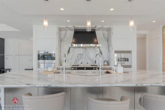 17975 Collins Ave 502, Sunny Isles Beach, FL 33160