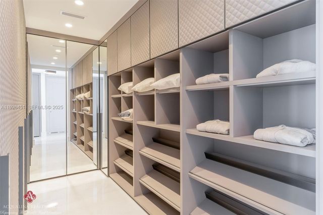 17975 Collins Ave 502, Sunny Isles Beach, FL 33160