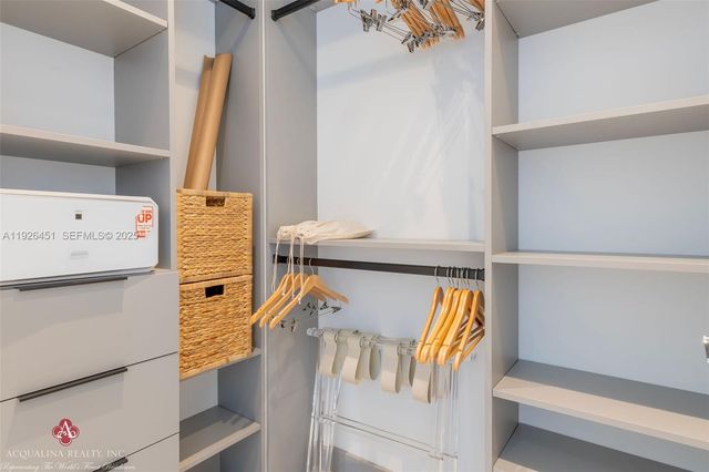 17975 Collins Ave 502, Sunny Isles Beach, FL 33160