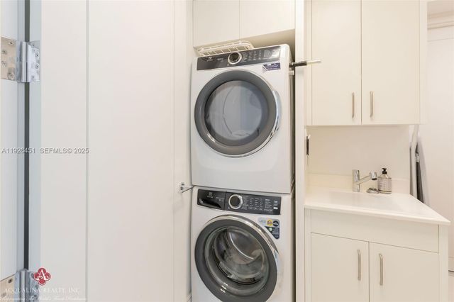 17975 Collins Ave 502, Sunny Isles Beach, FL 33160