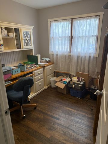 2007 AVENUE M, Council Bluffs, IA 51501