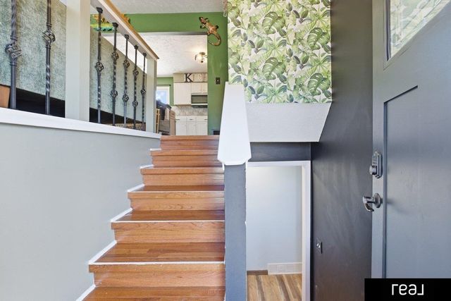 4001 N 212th Street, Elkhorn, NE 68022