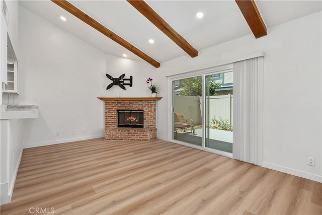 18435 Keswick st. 10, Reseda, CA 91335
