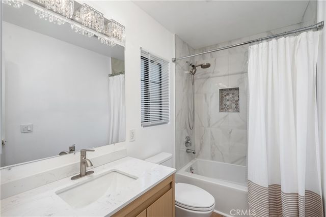 18435 Keswick st. 10, Reseda, CA 91335