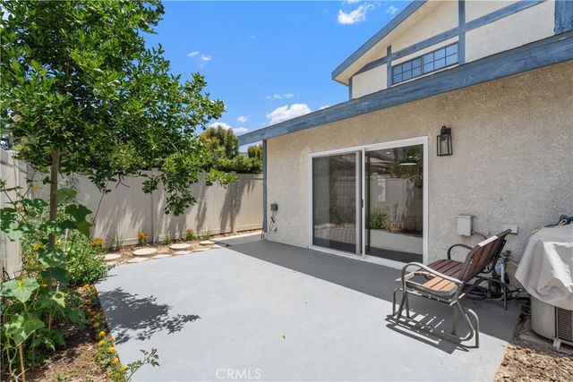 18435 Keswick st. 10, Reseda, CA 91335
