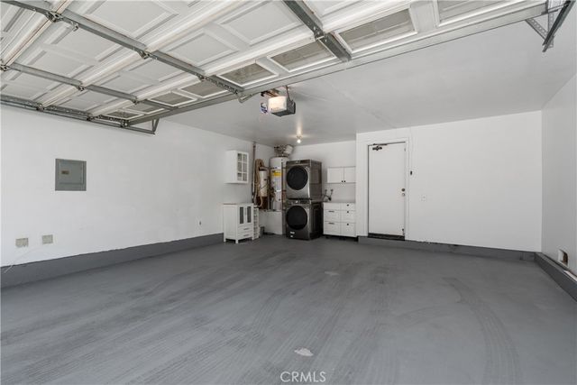 18435 Keswick st. 10, Reseda, CA 91335