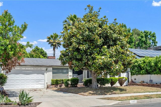 18435 Keswick st. 10, Reseda, CA 91335