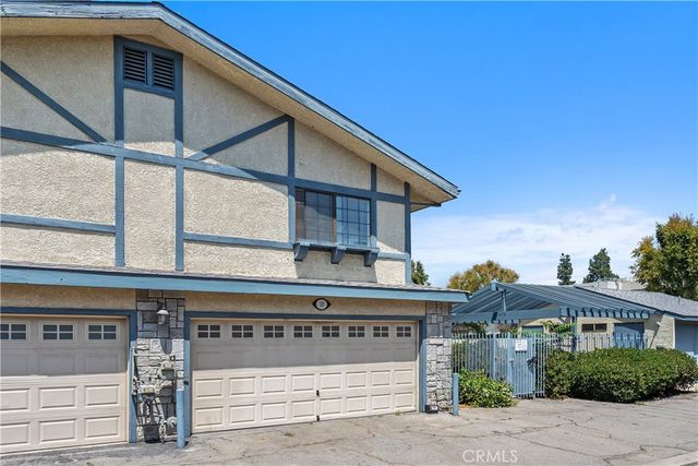 18435 Keswick st. 10, Reseda, CA 91335