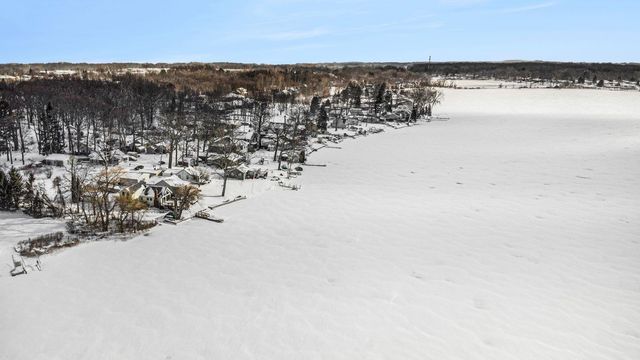 4168 Minnetonka Drive, Fenton Twp, MI 48451