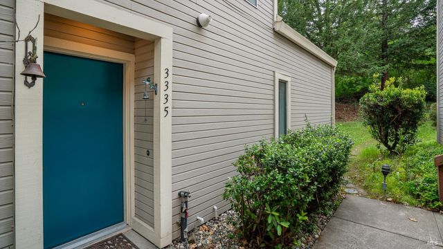 3335 Yulupa Ave, Santa Rosa, CA 95405