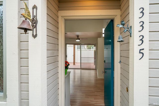 3335 Yulupa Ave, Santa Rosa, CA 95405