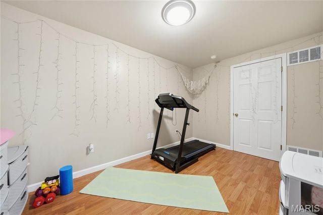 1366 Arbor Bluff Circle, Ballwin, MO 63021