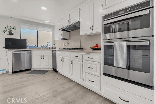 6368 Riviera, Long Beach, CA 90815
