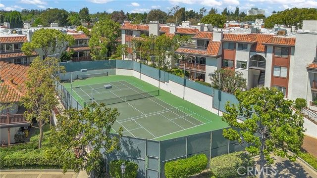 6368 Riviera, Long Beach, CA 90815