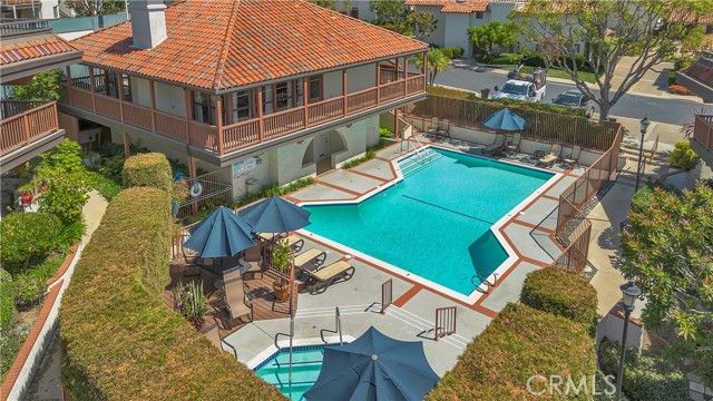 6368 Riviera, Long Beach, CA 90815