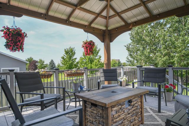 5013 44th Street S, Fargo, ND 58104