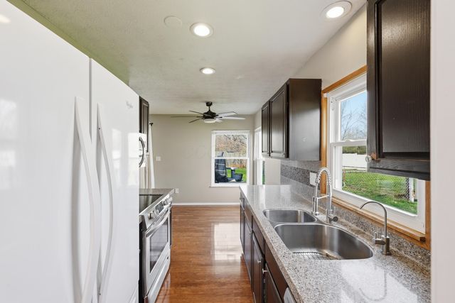 374 N Sarwil Drive, Canal Winchester, OH 43110