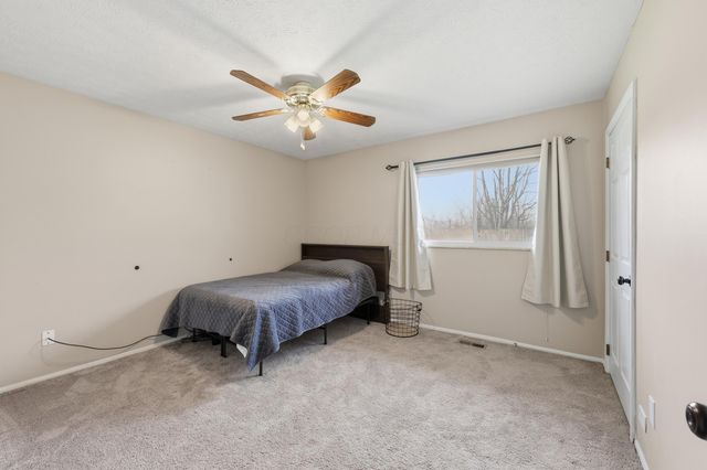 374 N Sarwil Drive, Canal Winchester, OH 43110