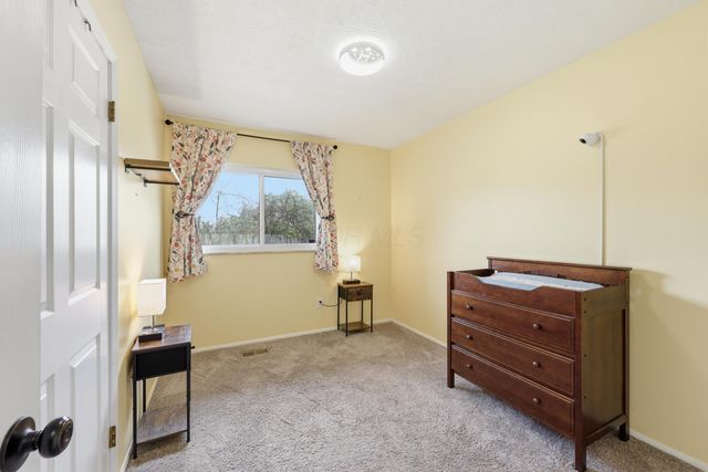 374 N Sarwil Drive, Canal Winchester, OH 43110