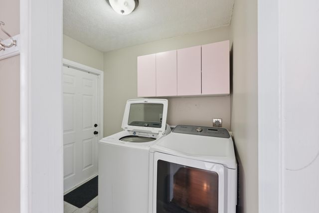 374 N Sarwil Drive, Canal Winchester, OH 43110