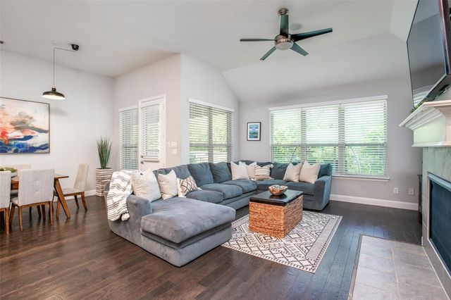 8359 Norwich, The Colony, TX 75056