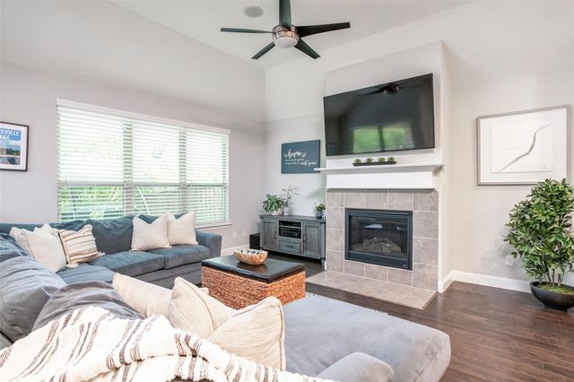 8359 Norwich, The Colony, TX 75056