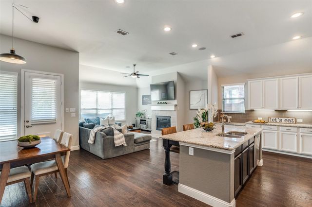 8359 Norwich, The Colony, TX 75056