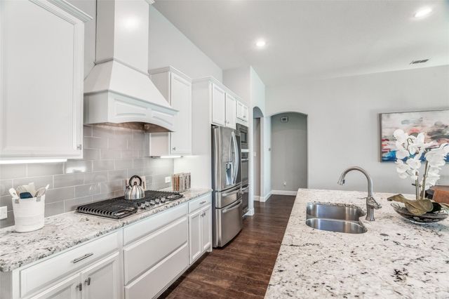 8359 Norwich, The Colony, TX 75056