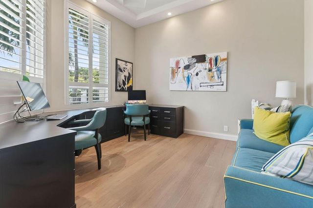 51 Somerset Lane, Palm Beach Gardens, FL 33418