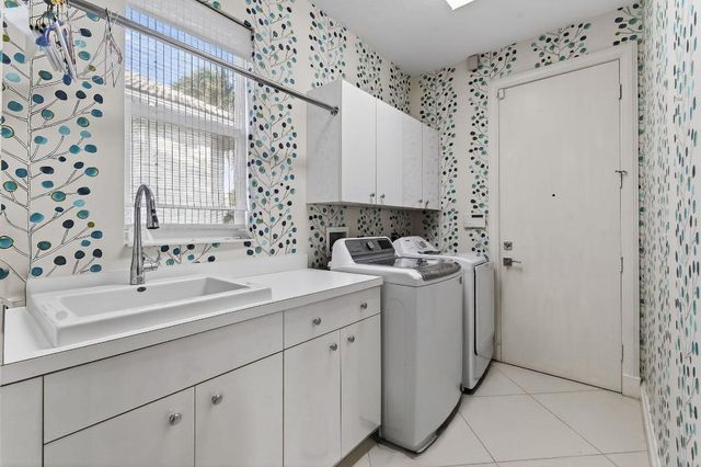 51 Somerset Lane, Palm Beach Gardens, FL 33418