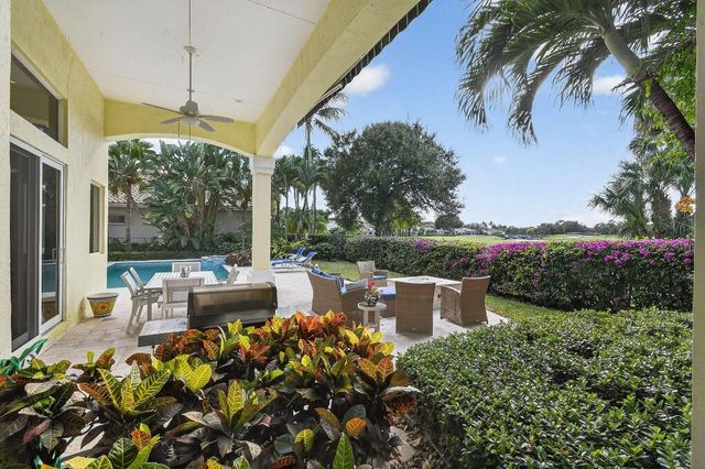 51 Somerset Lane, Palm Beach Gardens, FL 33418